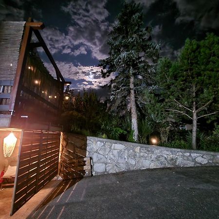 Chez Pipo Bed & Breakfast Conthey Екстериор снимка