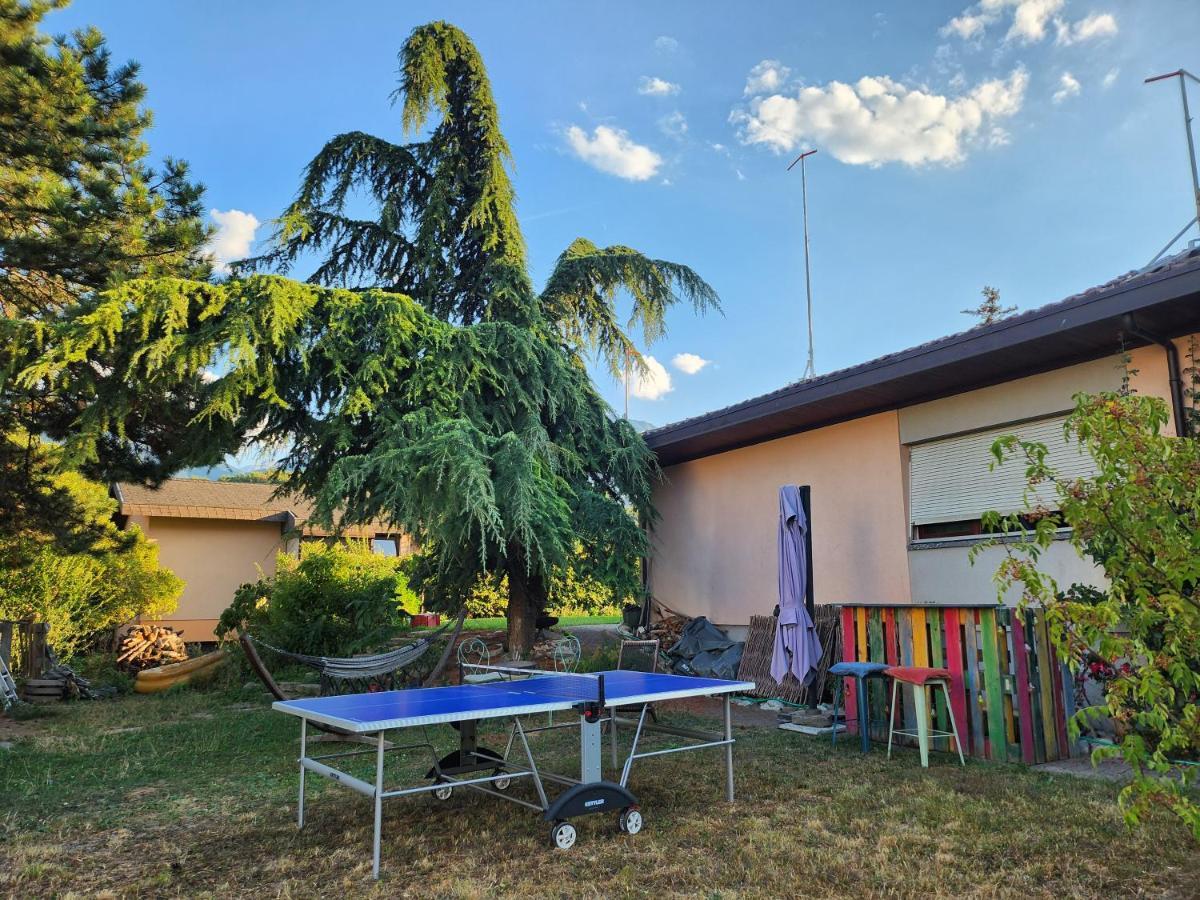 Chez Pipo Bed & Breakfast Conthey Екстериор снимка