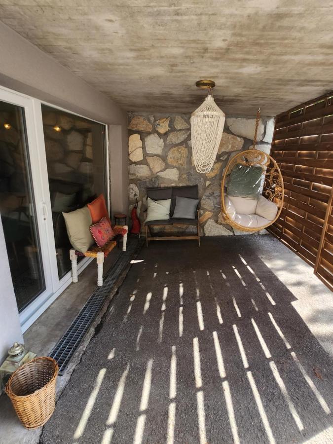 Chez Pipo Bed & Breakfast Conthey Екстериор снимка