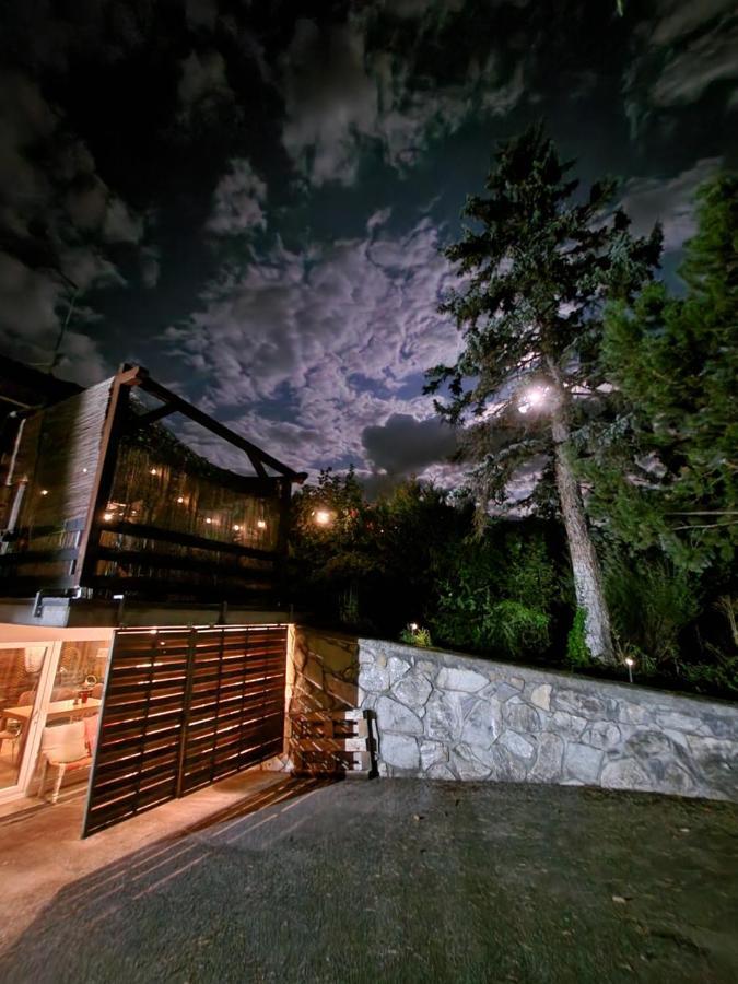 Chez Pipo Bed & Breakfast Conthey Екстериор снимка